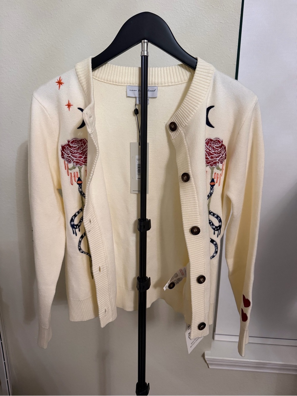 Cardigan - Picture 4 of 4